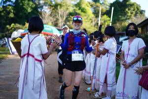 BIB: 3172
                            <button type="button" onclick="openModal(18979074)" class="btn btn-primary btn-sm float-right btn-popup" data-toggle="modal" data-target=".modal-high-quality">
                        <i class="fas fa-shopping-cart"></i> Add to Cart
                    </button>
                                            <button type="button" onclick="isThisMe(18979074, true)" class="btn btn-success btn-sm float-right btn-popup btn-isme hidden" data-toggle="tooltip" data-placement="bottom" title="นี่คือรูปของคุณใช่ไหม คลิกที่นี่เพื่อเอาเข้าอัลบั้ม">
                        <i class="fas fa-plus"></i> Add to album
                    </button>
                    <button type="button" onclick="isThisMe(18979074, false)" class="btn btn-warning btn-sm float-right btn-popup btn-isnotme hidden">
                        <i class="fas fa-ban"></i> Remove from album
                    </button>